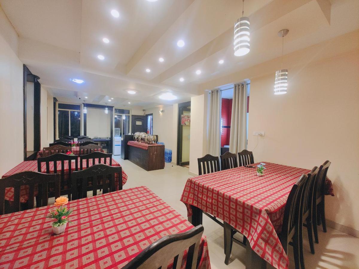 Hotel Emerald Inn Муннар Екстер'єр фото