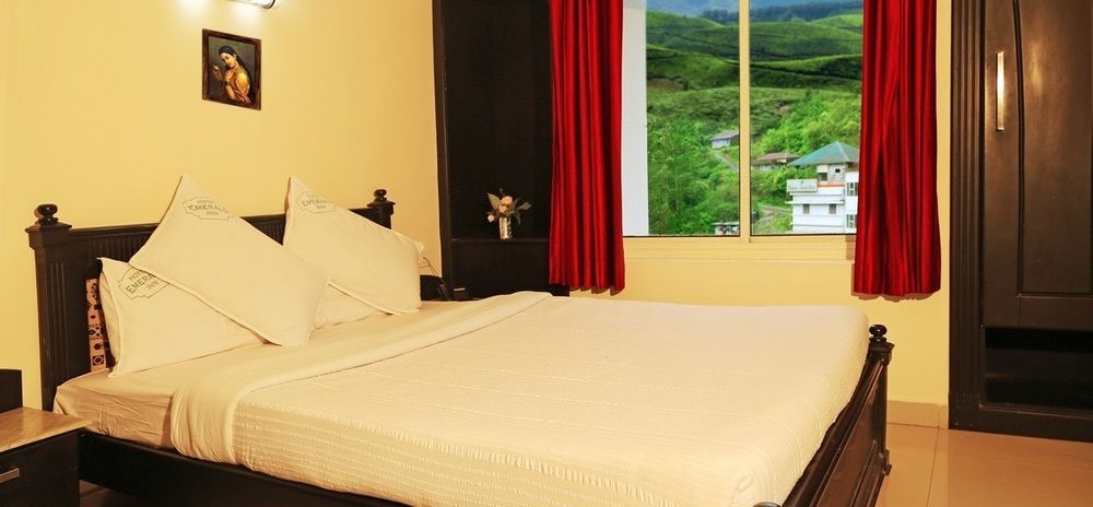 Hotel Emerald Inn Муннар Екстер'єр фото