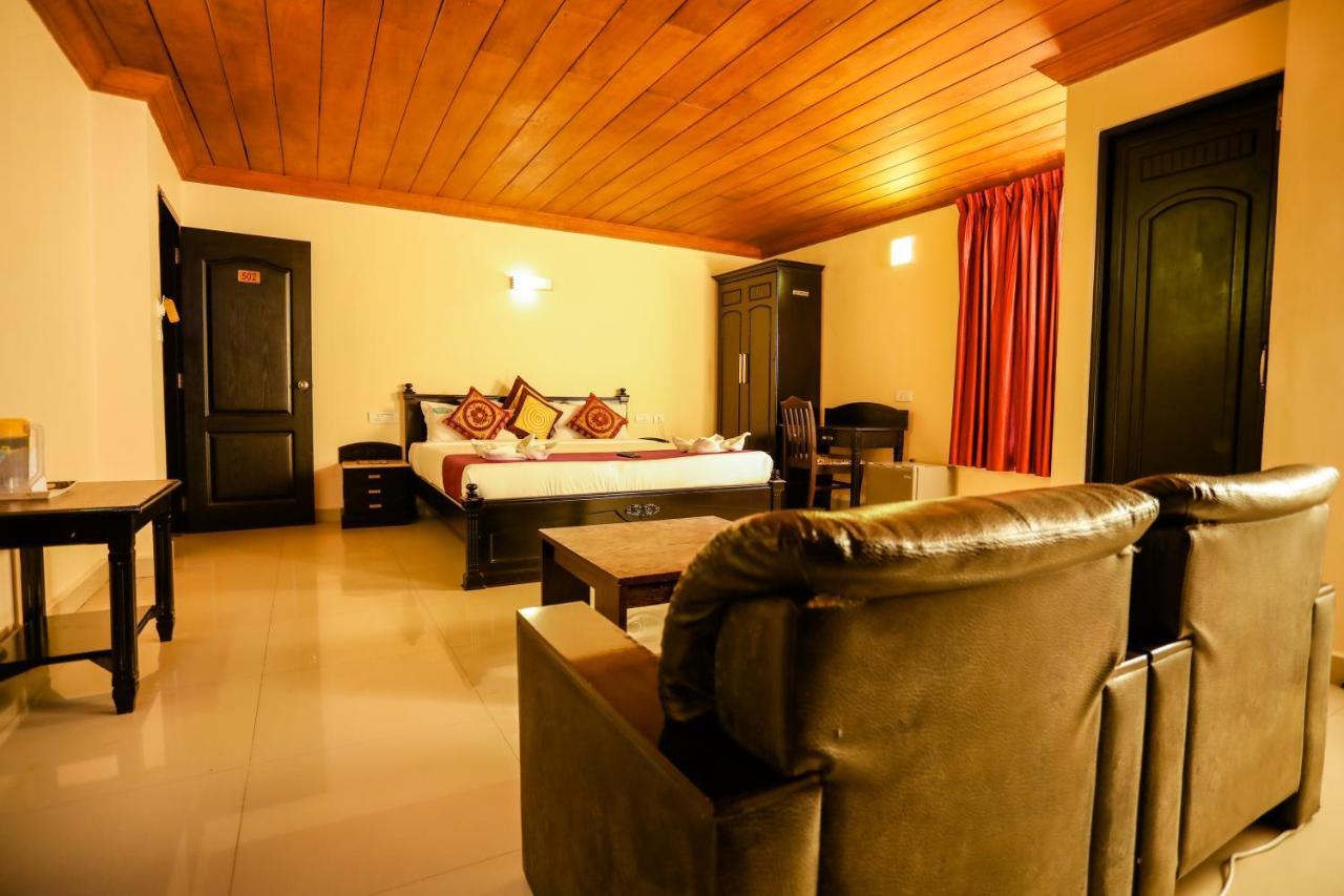 Hotel Emerald Inn Муннар Екстер'єр фото